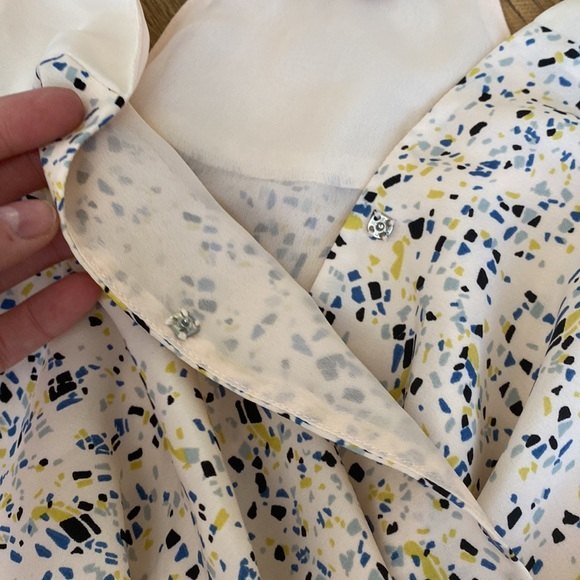 BCBGeneration Cream Midi Dress with Elegant Design - Picture 7 of 7